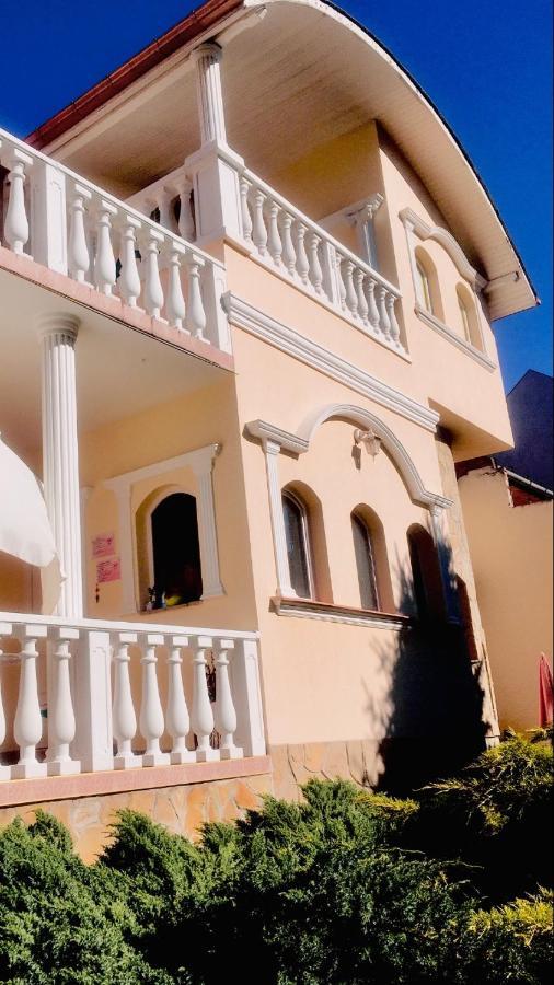 Adam Apartmanhaz Apartment Szeged Luaran gambar