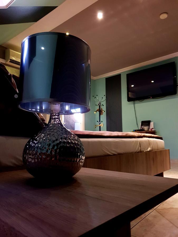 Adam Apartmanhaz Apartment Szeged Luaran gambar