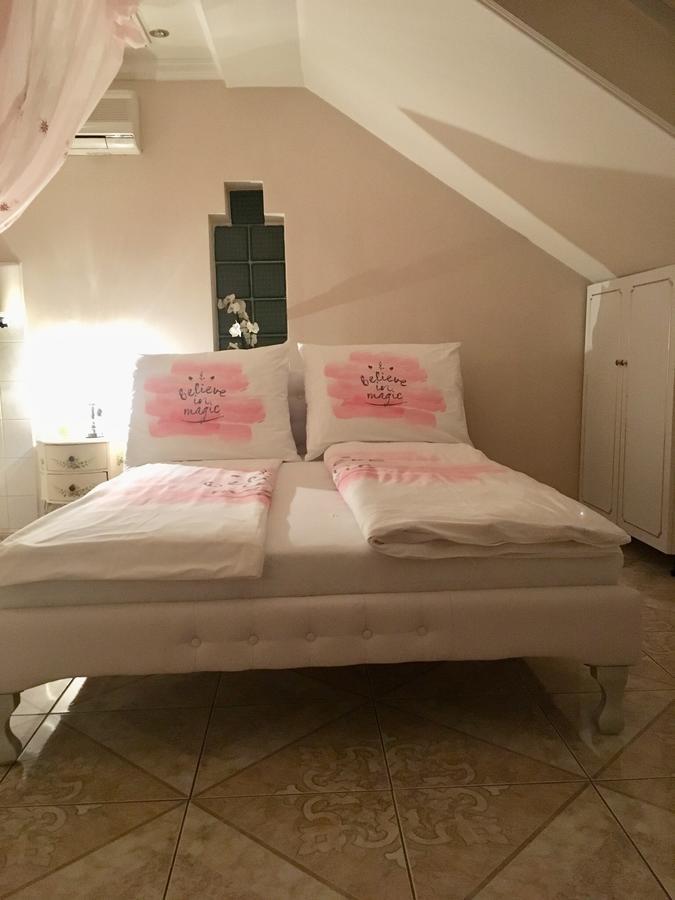 Adam Apartmanhaz Apartment Szeged Luaran gambar