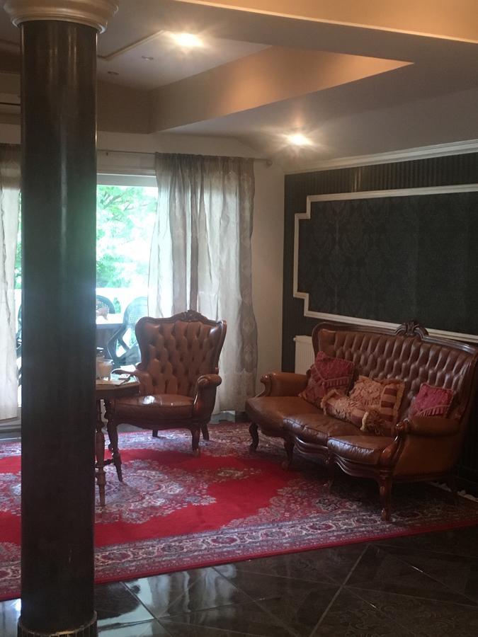 Adam Apartmanhaz Apartment Szeged Luaran gambar